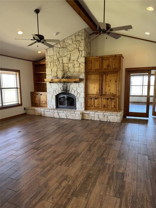 655 Loftice Rd, Gunter, TX, 75058-3258 | Card Image