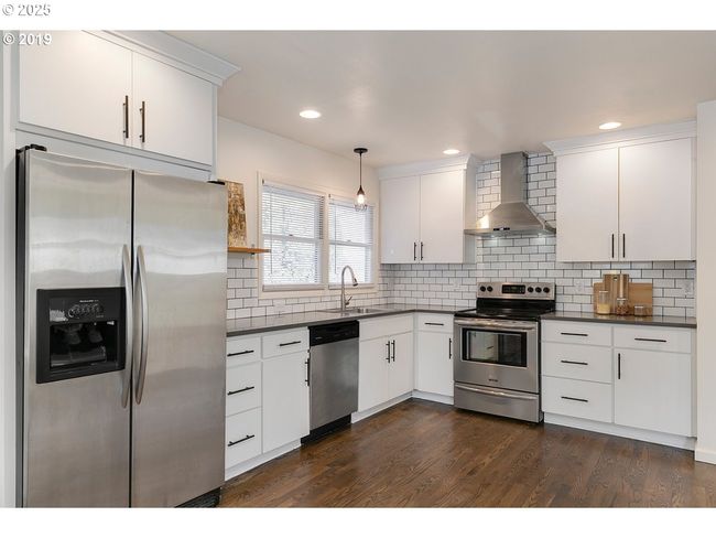 2747 Ne Bryant St, House other with 5 bedrooms, 2 bathrooms and 1 parking in Portland OR | Image 8