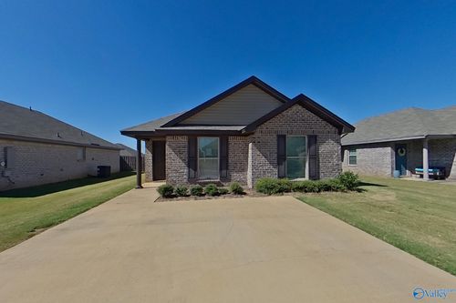 107 Dawsons Mill Dr, Prattville, AL, 36067-1931 | Card Image