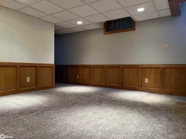 1010 Center St, House other with 4 bedrooms, 3 bathrooms and null parking in Manning IA | Image 49