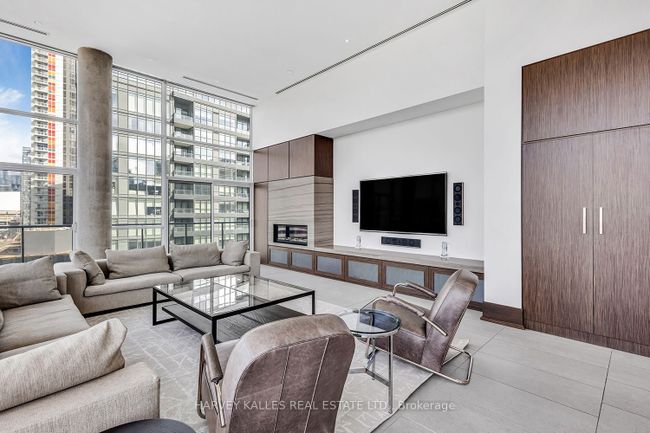 PH-2 - 169 Fort York Blvd, Condo with 8 bedrooms, 11 bathrooms and 6 parking in Toronto ON | Image 11