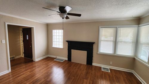 814 Park Pl, Clinton, IA, 52732-3808 | Card Image