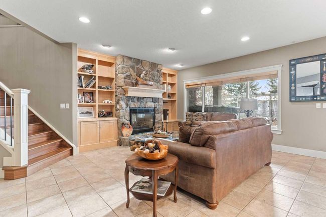 31 Summit Pointe Dr, House other with 4 bedrooms, 5 bathrooms and 4 parking in Heritage Pointe AB | Image 25
