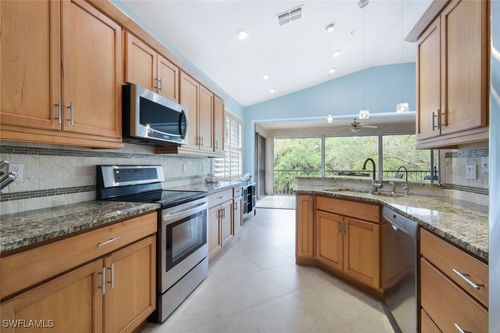 apt-201-25208 Pelican Creek Cir, BONITA SPRINGS, FL, 34134-0953 | Card Image