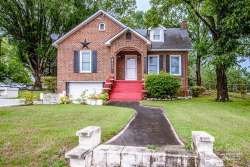 1302 W A St, Kannapolis, NC, 28081-9394 | Card Image