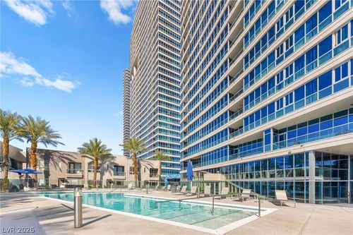 102-4555 Dean Martin Dr, Las Vegas, NV, 89103-8201 | Card Image
