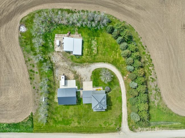 1208 310 Th Ave, Home with 3 bedrooms, 2 bathrooms and null parking in Malcom IA | Image 33