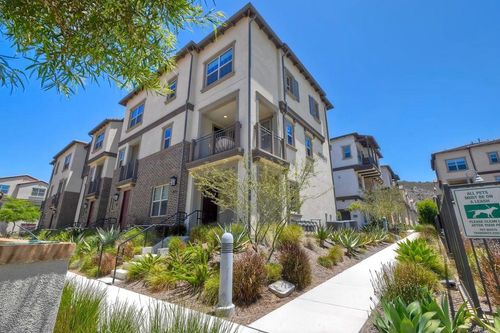 899 Slate St, San Marcos, CA, 92078-1415 | Card Image