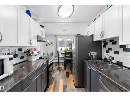 3-13450 Fort Rd Nw, Edmonton, AB, T5A1C5 | Card Image