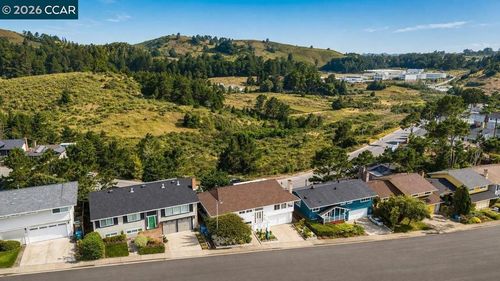 225 Merced Dr, San Bruno, CA, 94066-2521 | Card Image