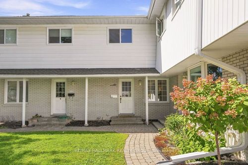 295 Beechgrove Ave, Ottawa, ON, K1Z6R4 | Card Image