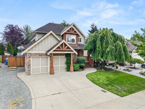 27958 Trestle Avenue, Abbotsford, BC, V4X2S7 | Card Image