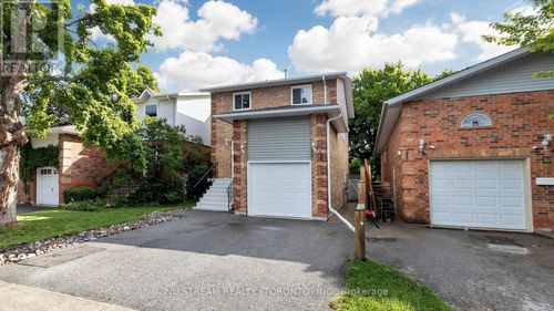 17 Newlands Avenue, Georgina (Keswick South), ON, L4P3T3 | Card Image