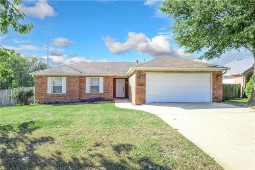 1005 Zachary St, Centerton, AR, 72719-8923 | Card Image