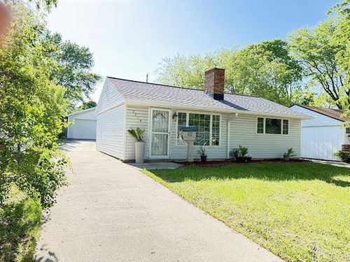 2715 S 50th Street, Milwaukee, WI, 53219 | Card Image