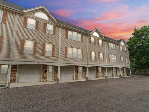 apt-4-47 Chestnut St, Waltham, MA, 02453-4413 | Card Image