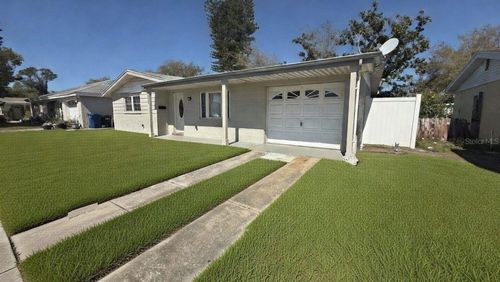 4033 Newcastle Dr, NEW PORT RICHEY, FL, 34652-5649 | Card Image