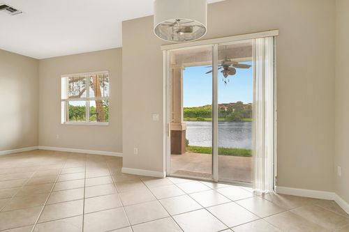 unit-1-881 Marina Del Ray Ln, West Palm Beach, FL, 33401-8453 | Card Image