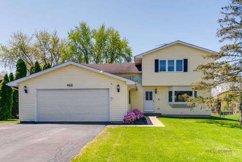 422 S Thornwood Dr, Lindenhurst, IL, 60046-9077 | Card Image