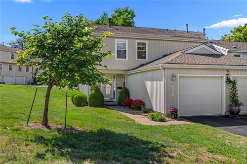 8601 W 108th Pl, Overland Park, KS, 66210-1604 | Card Image