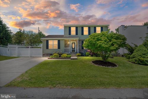 2 Morn Mist Ct, PARKVILLE, MD, 21234-1339 | Card Image