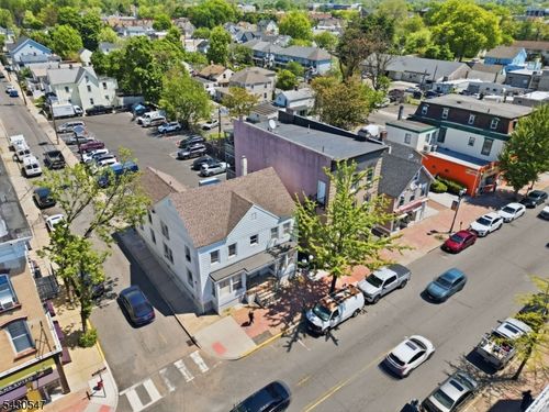 200 Somerset St, North Plainfield, NJ, 07060-4945 | Card Image