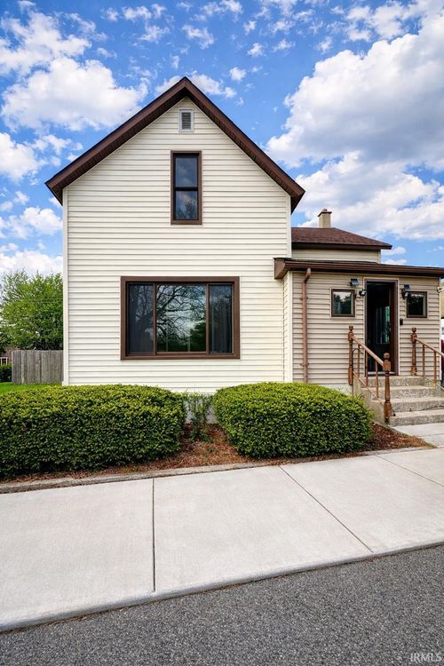 502 Laurel St, North Judson, IN, 46366 | Card Image