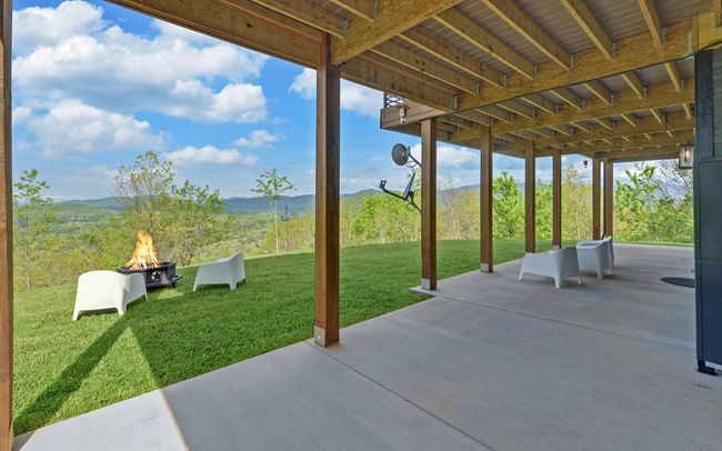 433 Hawkeye Trl, Home with 3 bedrooms, 3 bathrooms and null parking in Marble NC | Image 53