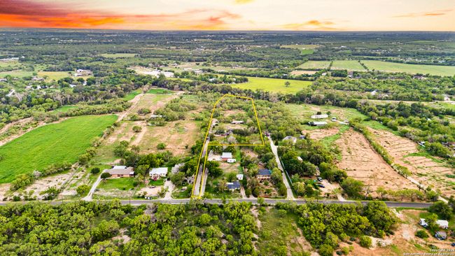 13040 Tomlynn, House other with 4 bedrooms, 2 bathrooms and null parking in Atascosa TX | Image 39