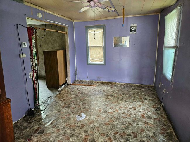 4469 3 Rd St, House other with 1 bedrooms, 1 bathrooms and null parking in Windsor WI | Image 10