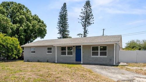 9091 83rd Way, Largo, FL, 33777-3316 | Card Image