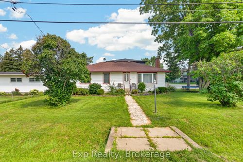 15 Redden St, Kingston, ON, K7M4K9 | Card Image