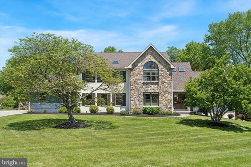 315 Lyndon Dr, DOWNINGTOWN, PA, 19335-4421 | Card Image