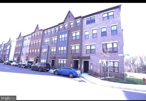 43417 Stonewood Crossing Ter, ASHBURN, VA, 20148-3212 | Card Image