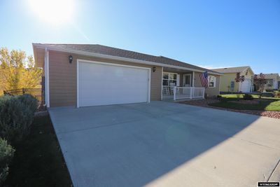 515 Hidden Valley Circle, House other with 3 bedrooms, 2 bathrooms and null parking in Buffalo WY | Image 3