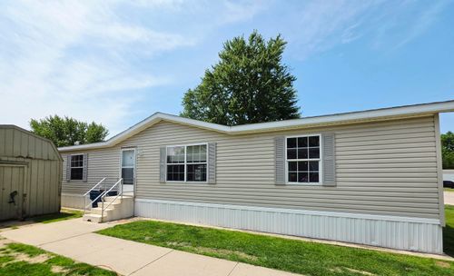 6716 Peyton Place, Kalamazoo, MI, 49048 | Card Image