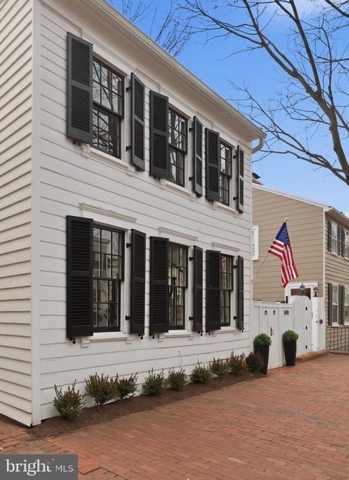 3418 Reservoir Rd Nw, WASHINGTON, DC, 20007-2328 | Card Image