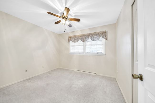 3rd bedroom has ample closet space | Image 17