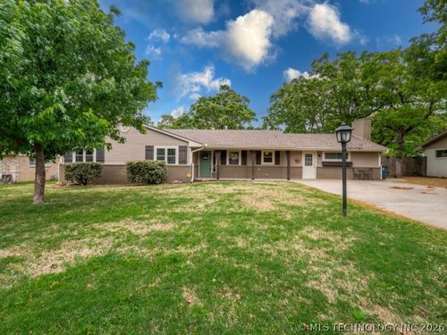 1601 Seminole Ave, McAlester, OK, 74501-6063 | Card Image