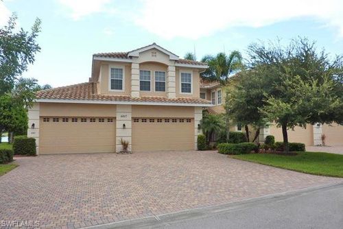 601-6017 Trophy Dr, NAPLES, FL, 34110-7341 | Card Image