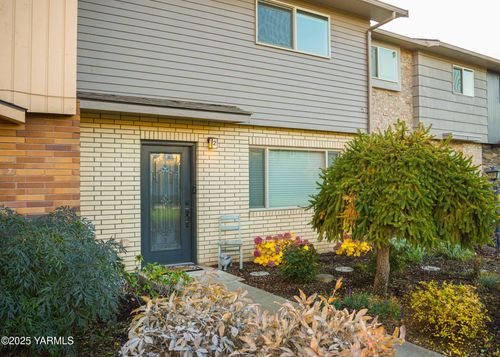 apt-2-100 N 56th Ave, Yakima, WA, 98908-3103 | Card Image