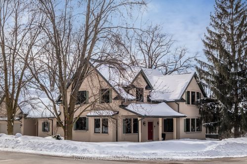 31 Mcnab St W, Elora, ON, N0B1S0 | Card Image