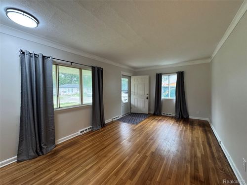 24254 Berry Avenue, Warren, MI, 48089 | Card Image