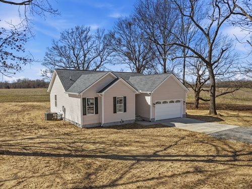 37 Old 64 Hwy, Flintville, TN, 37335-5073 | Card Image