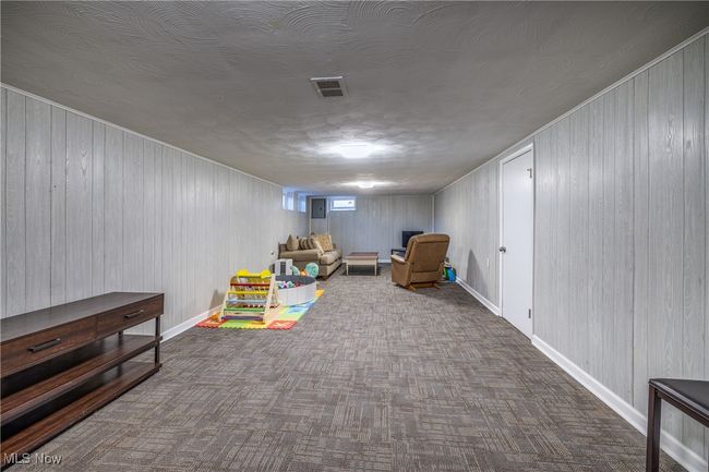 10050 Reichert Rd, House other with 3 bedrooms, 2 bathrooms and null parking in Parma OH | Image 16