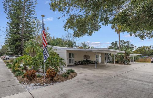 1626 Pine St, LARGO, FL, 33774-1425 | Card Image