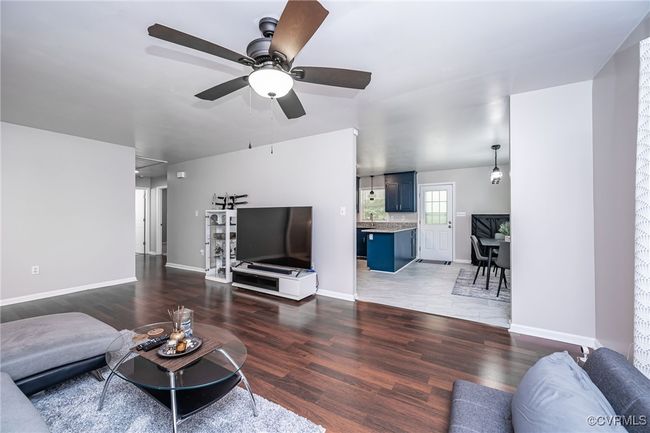 Great view to kitchen and dining area | Image 7