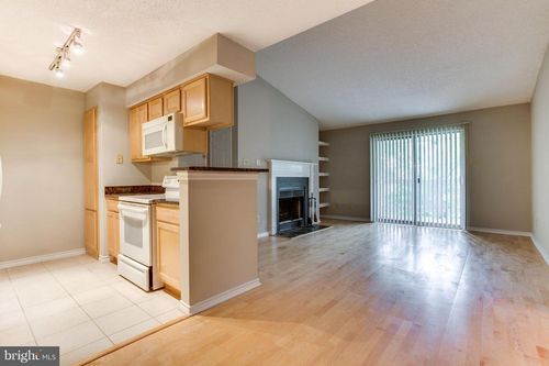 apt-301a-1525 Lincoln Way, MCLEAN, VA, 22102-5880 | Card Image