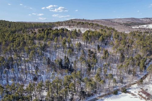 153 Russell Rd, Tunbridge, VT, 05077-9512 | Card Image