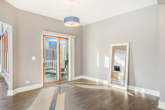 971 Heathrow Ln, Townhouse with 3 bedrooms, 3 bathrooms and 2 parking in Naperville IL | Image 10